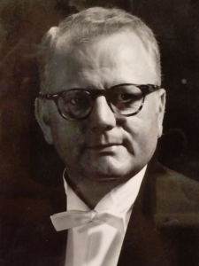 Gil Mitchell